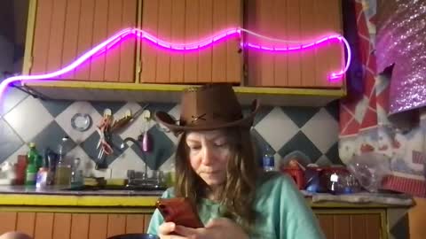 Snapshot of jony_marta chatting on November 12, 5:30 am Jony Marta GMT 2000-0100 every day online show from November 12, 5:30 am