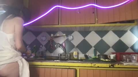 Snapshot of jony_marta chatting on December 5, 1:31 pm Jony Marta GMT 2000-0100 every day online show from December 5, 1:31 pm