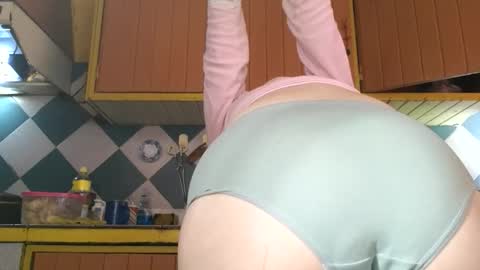 Snapshot of jony_marta chatting on December 15, 6:01 pm Jony Marta GMT 2000-0100 every day online show from December 15, 6:01 pm