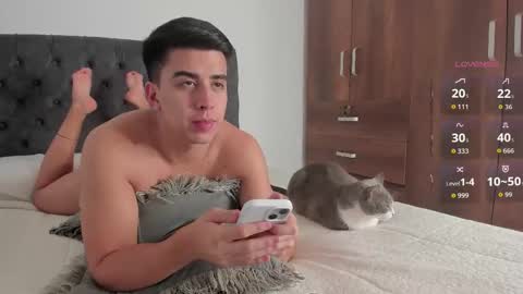 Snapshot of jordanmusk_ chatting on September 21, 10:55 pm Will online show from September 21, 10:55 pm