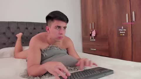 Snapshot of jordanmusk_ chatting on November 4, 8:52 pm Will online show from November 4, 8:52 pm