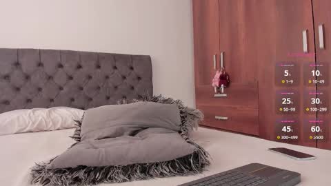 Snapshot of jordanmusk_ chatting on November 6, 7:48 pm Will online show from November 6, 7:48 pm