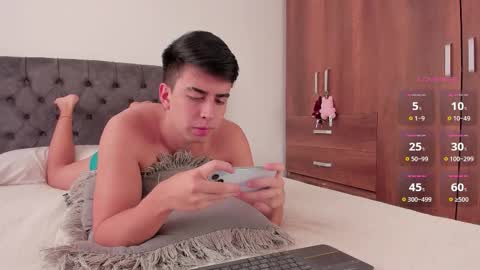 Snapshot of jordanmusk_ chatting on November 21, 4:05 pm Will online show from November 21, 4:05 pm