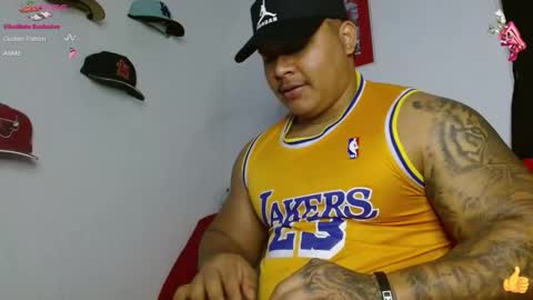     online show from February 12, 10:03 am