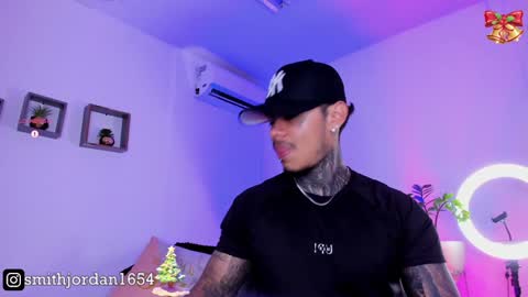 Jordan Smith online show from December 30, 9:50 pm