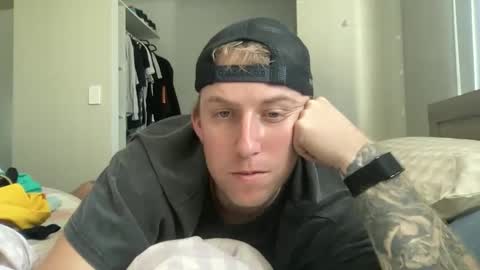 Snapshot of jorddiickzilla chatting on March 3, 4:40 am jorddiickzilla online show from March 3, 4:40 am