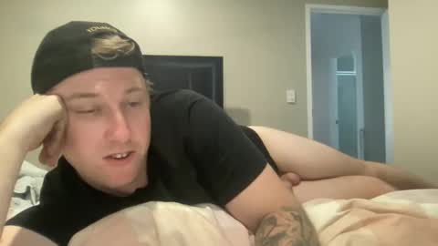 Snapshot of jorddiickzilla chatting on March 16, 5:44 am jorddiickzilla online show from March 16, 5:44 am