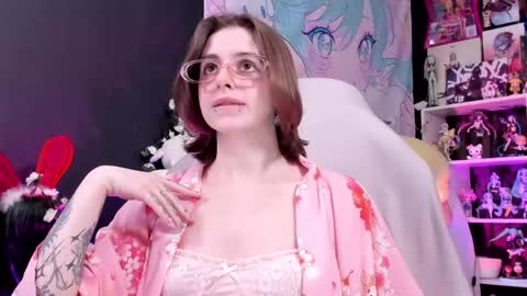 Rose online show from May 13, 4:48 pm
