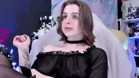Rose online show from May 21, 5:09 pm