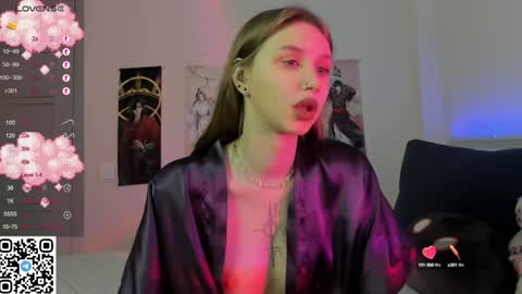 Mila online show from December 19, 10:21 pm