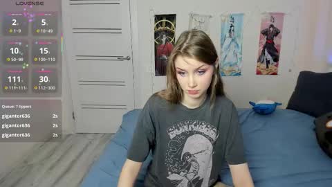 Mila online show from October 10, 7:07 am