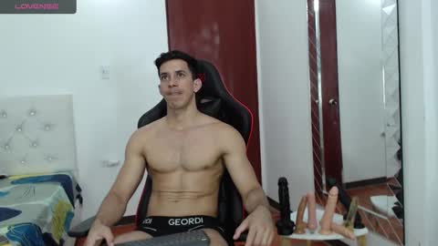 jose_rumbero91 online show from December 16, 5:00 pm