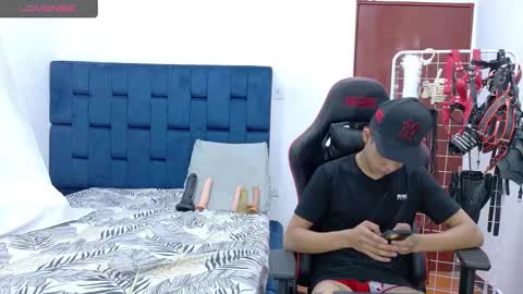 Snapshot of jose_rumbero91 chatting on October 4, 12:03 pm jose_rumbero91 online show from October 4, 12:03 pm