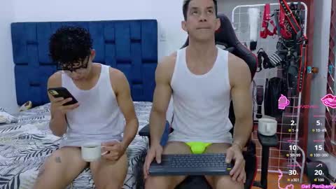 Snapshot of jose_rumbero91 chatting on November 25, 12:16 pm jose_rumbero91 online show from November 25, 12:16 pm