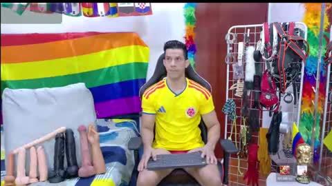 jose_rumbero91 online show from June 27, 1:06 pm