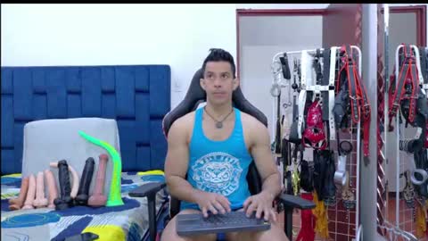 jose_rumbero91 online show from July 17, 11:50 am