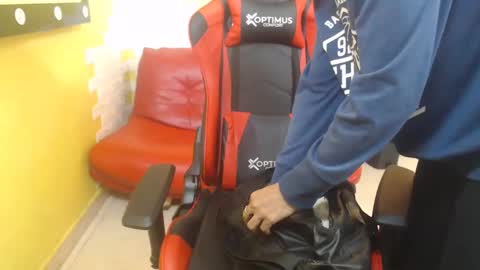 jose_sexycumm online show from December 8, 7:11 pm