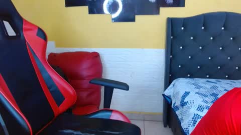 jose_sexycumm online show from September 10, 8:42 pm