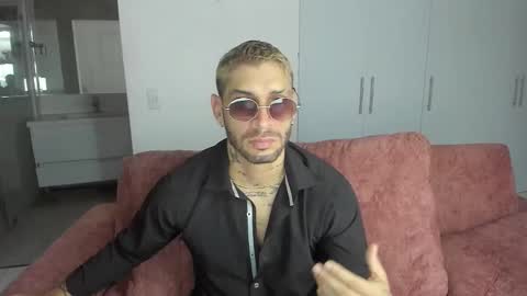 Snapshot of jose_wc chatting on January 10, 2:46 am jose_wc online show from January 10, 2:46 am