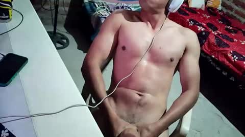 joseigue3213 online show from June 26, 5:34 am