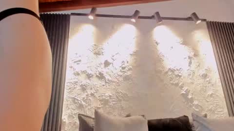Snapshot of joselin_rouse chatting on June 26, 2:43 pm joselin online show from June 26, 2:43 pm