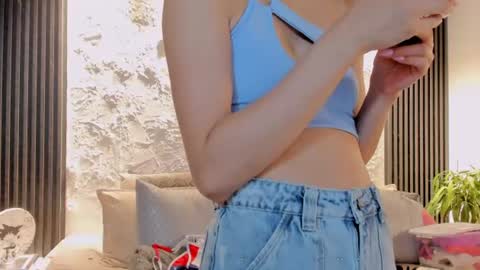 Snapshot of joselin_rouse chatting on July 4, 1:39 pm joselin online show from July 4, 1:39 pm