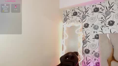 Snapshot of joselyn_tay chatting on November 22, 11:53 am Joselyn online show from November 22, 11:53 am