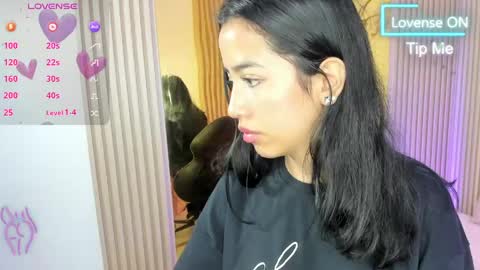 Joselyn  online show from June 4, 12:11 pm