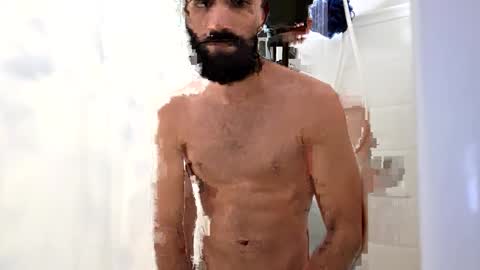 Snapshot of josenumenez chatting on February 18, 9:09 pm Jose online show from February 18, 9:09 pm