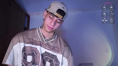 Snapshot of josep_davies chatting on November 24, 9:47 pm Josep online show from November 24, 9:47 pm