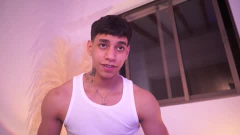 Snapshot of josep_davies chatting on February 28, 3:51 am Josep online show from February 28, 3:51 am