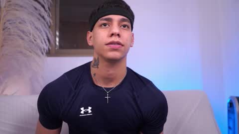 Snapshot of josep_davies chatting on March 6, 3:36 am Josep online show from March 6, 3:36 am