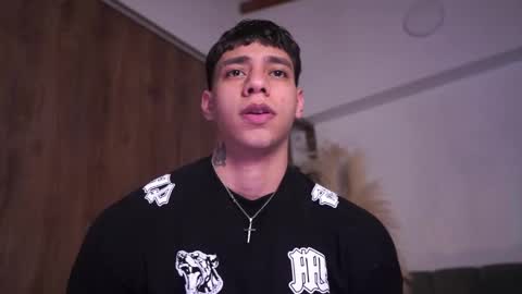 Snapshot of josep_davies chatting on March 23, 11:42 pm Josep online show from March 23, 11:42 pm