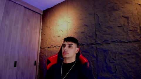 Snapshot of joseph__boy chatting on October 3, 12:24 pm JOSEPH online show from October 3, 12:24 pm