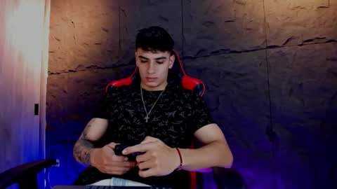 Snapshot of joseph__boy chatting on November 14, 11:53 am JOSEPH online show from November 14, 11:53 am