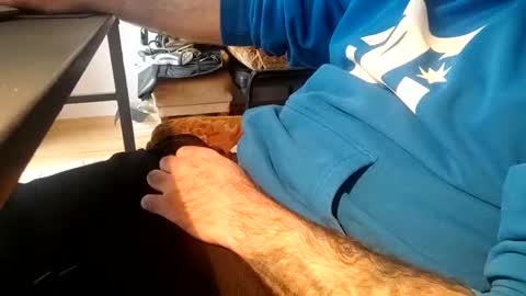 Snapshot of joseph_darsy chatting on December 23, 11:25 am joseph_darsy online show from December 23, 11:25 am