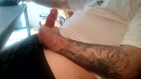 Snapshot of joseph_darsy chatting on October 14, 9:32 am joseph_darsy online show from October 14, 9:32 am