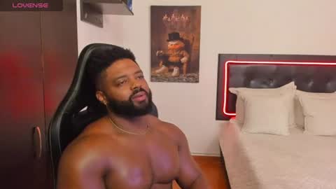 Snapshot of joseph_palacios chatting on July 30, 1:43 pm joseph palacios online show from July 30, 1:43 pm