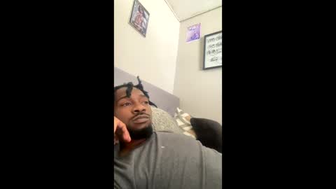 josephlongwat29 online show from May 29, 5:55 pm