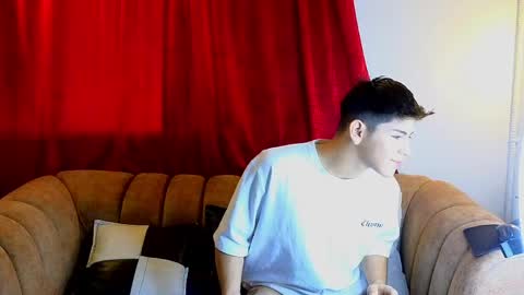 JOSETH ARIAZ online show from April 24, 11:45 am