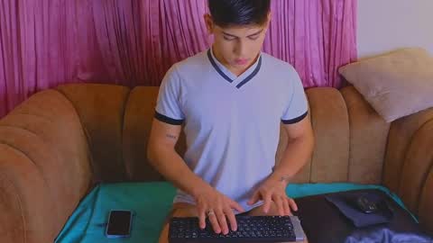 JOSETH ARIAZ online show from May 2, 11:04 am