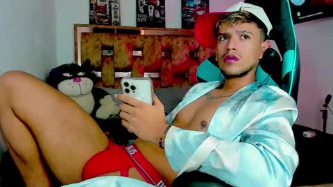 JOSH online show from December 2, 12:10 pm