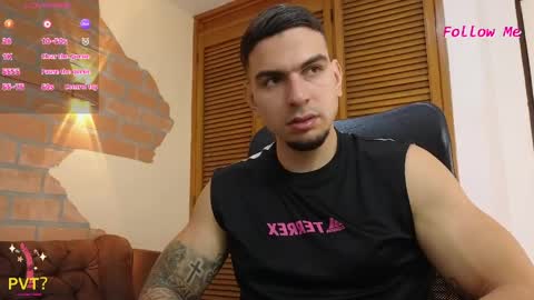 Snapshot of josh_miller01 chatting on May 28, 1:30 pm josh_miller01 online show from May 28, 1:30 pm