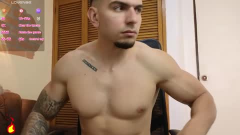 Snapshot of josh_miller01 chatting on May 31, 6:09 pm josh_miller01 online show from May 31, 6:09 pm