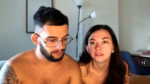 Snapshot of josh_xo chatting on December 18, 12:38 am josh_xo online show from December 18, 12:38 am