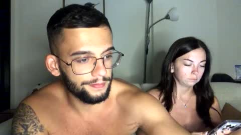 Snapshot of josh_xo chatting on December 21, 2:24 pm josh_xo online show from December 21, 2:24 pm