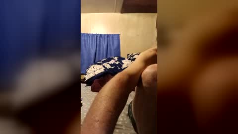 joshforfun0086 online show from August 4, 10:51 am