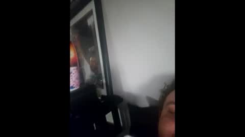 Snapshot of joshinterchecks chatting on April 7, 2:28 pm joshinterchecks online show from April 7, 2:28 pm