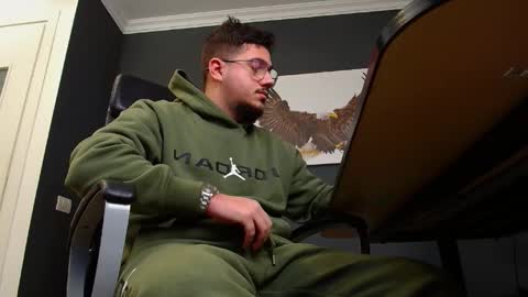 JoshKnight online show from December 18, 8:53 am