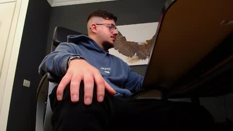 JoshKnight online show from December 28, 8:48 am